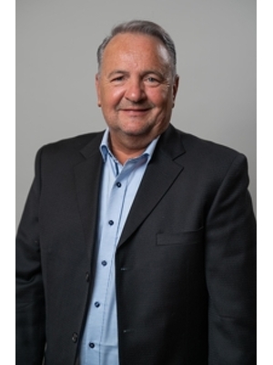 Helmut Adam