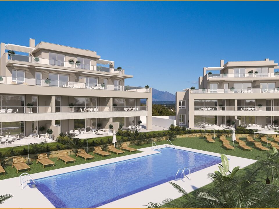 A4-Emerald Greens-apartments-San Roque-Pool