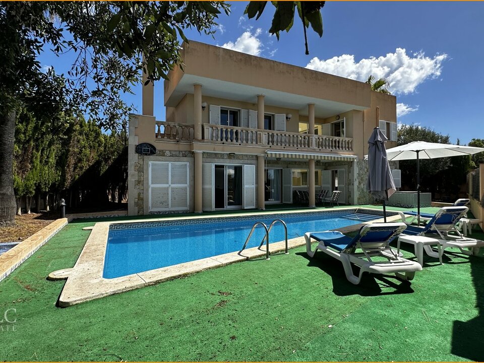 ...Haus mit Pool/casa con piscina/house with pool...
