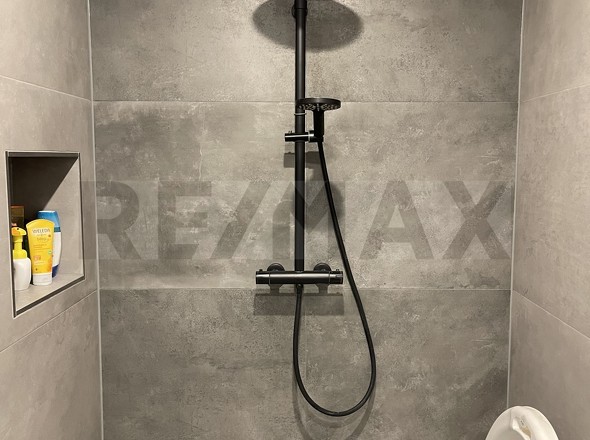 Dusche in Wohnung