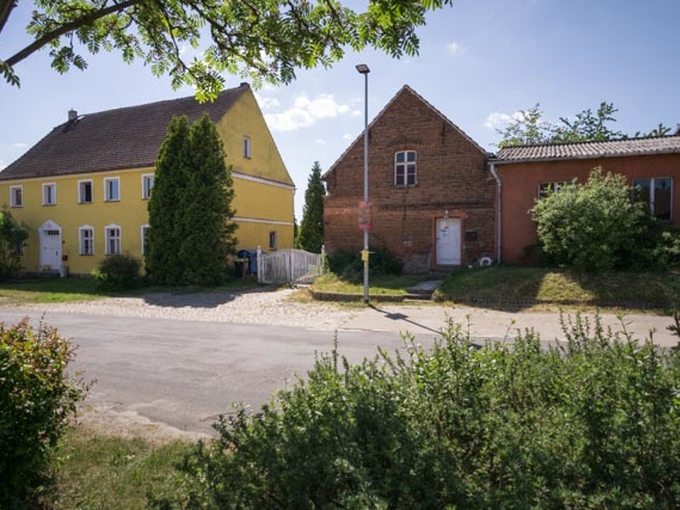 Haus, Stall und Nebengelass Vorderansicht