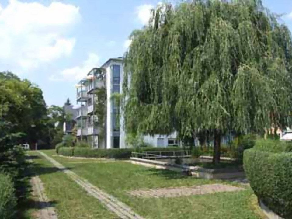 schöne gepflegte Wohnanlage