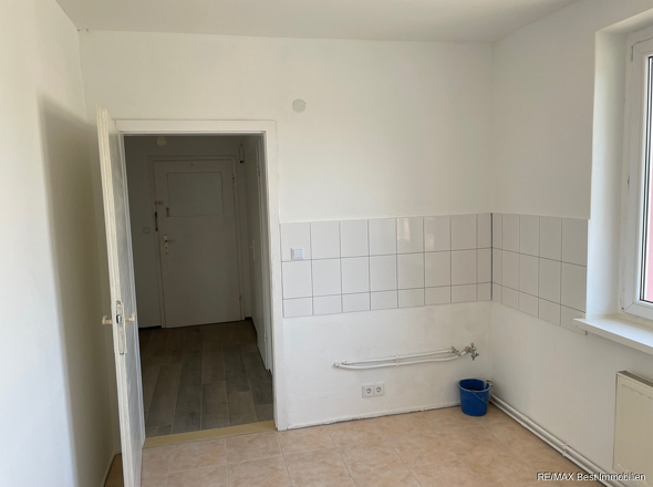 Küche mit Fliesenspiegel_02