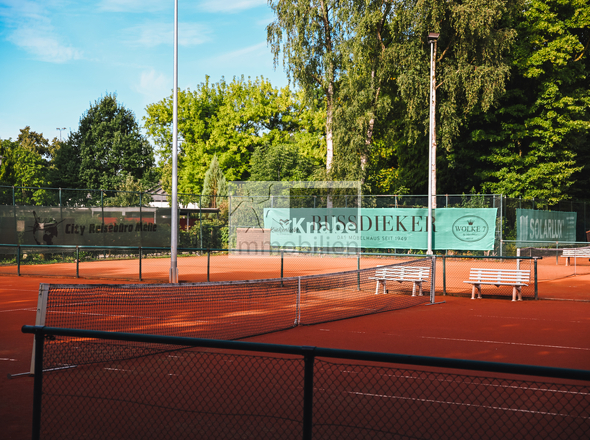 Tennisplätze in fußläufiger Nähe