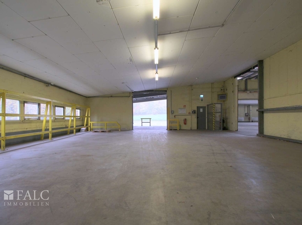 Wareneingang-/-ausgang EG