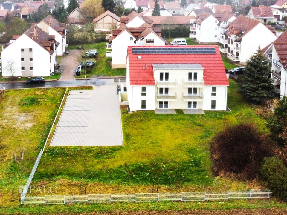 Grundstück Parkflächen Haus