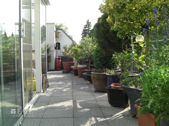 Balkonterrasse mit Witergarten