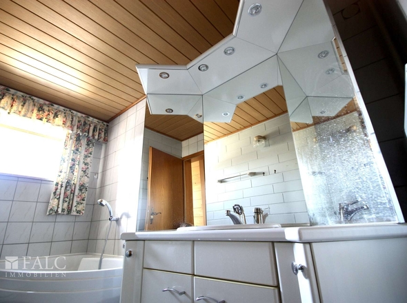 81CBDB9B-0220-4A91-95F7-31DAB50B8BA2