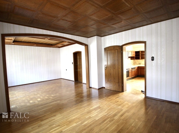 5E6846A3-11F9-4029-9AA9-E943FCE0FC10