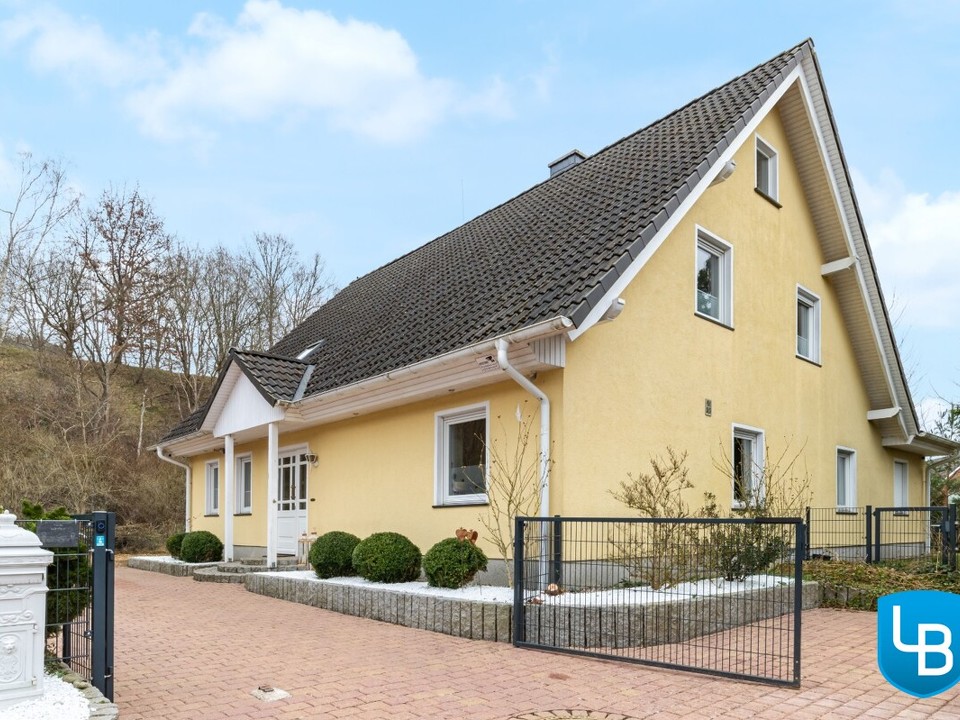 Hausansicht von der Straße