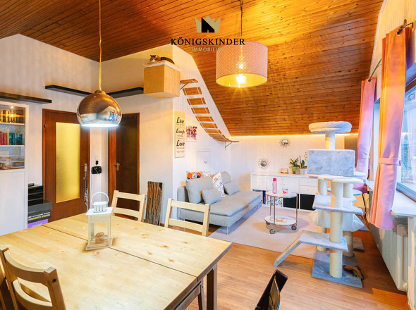 Wohn- und Essbereich DG