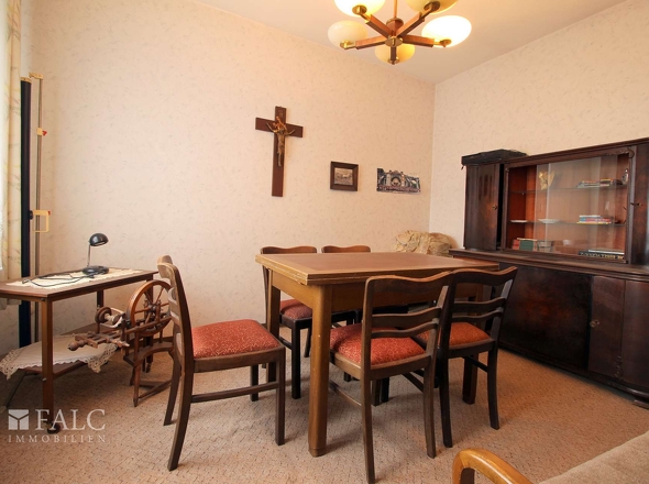 Zimmer 1. OG Vorderhaus