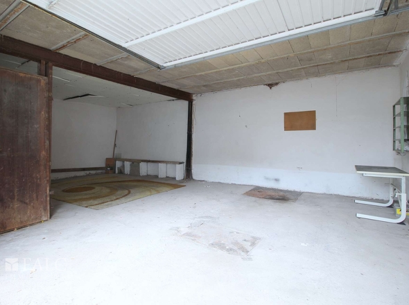 Garage zu 1. OG links