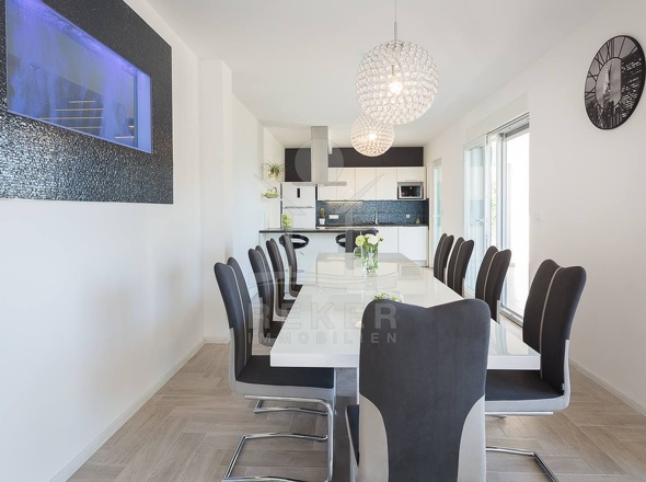 Immobilie in Rogoznica