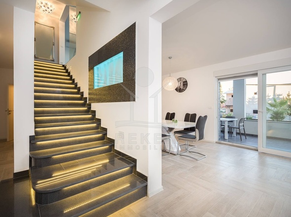 Immobilie in Rogoznica