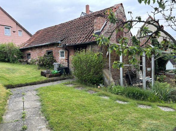 Schuppen im Garten