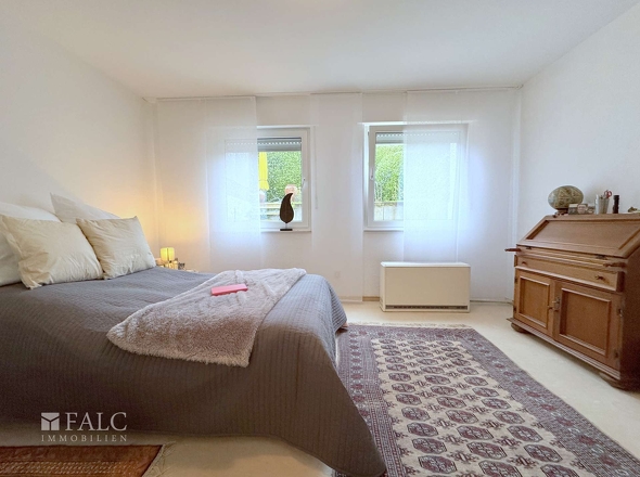 Schlaf-/ Kinderzimmer