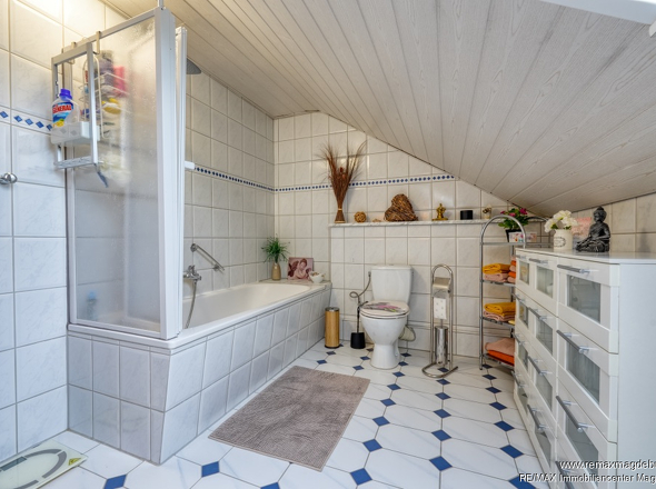 Badezimmer DG