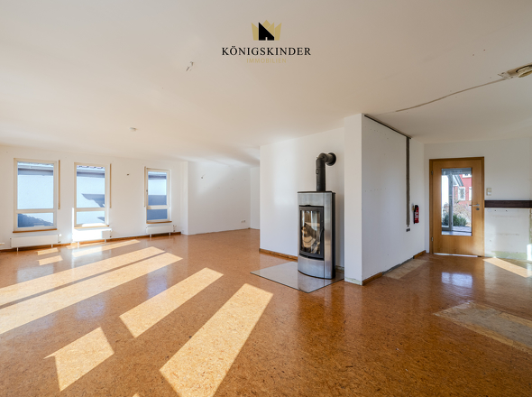 Ein Wohnzimmer, das nicht nur den Raum, sondern auch Herzen erwärmt