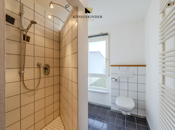 Kompakt, stilvoll und funktional – ein Gäste-WC mit allem Komfort.