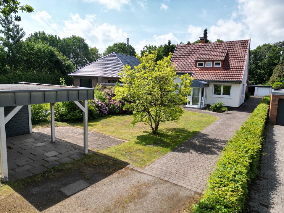 Blick auf das Vorderhaus