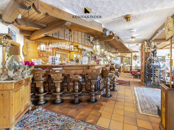 erst mal an die Theke zum einchecken...