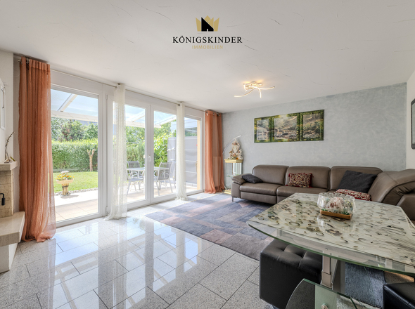 Offene Raumgestaltung: Küche und Wohnzimmer vereint