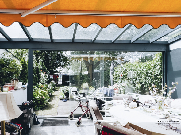 Überdachte Terrasse