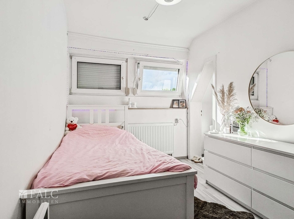 Schlafzimmer 3 OG