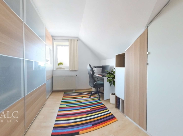 Büro/ Kinderzimmer 2