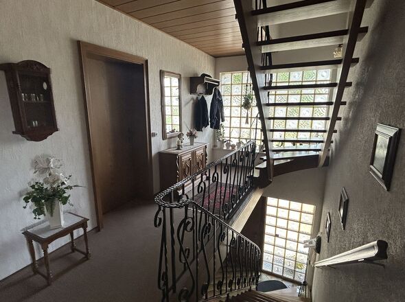 Treppenhaus/Flur 1. OG