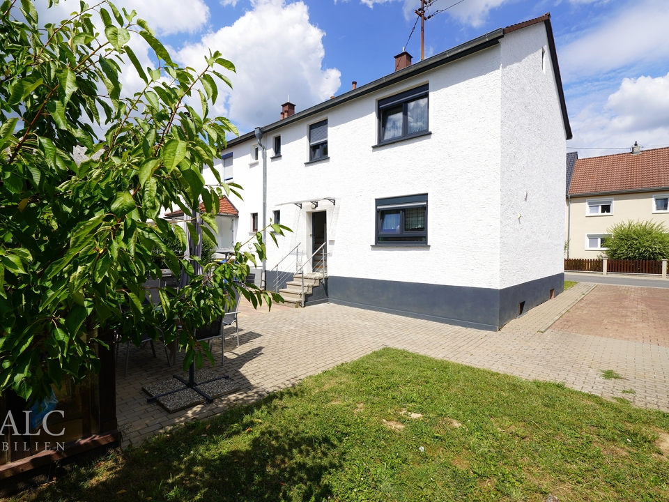 Sichtgeschützter Eingang