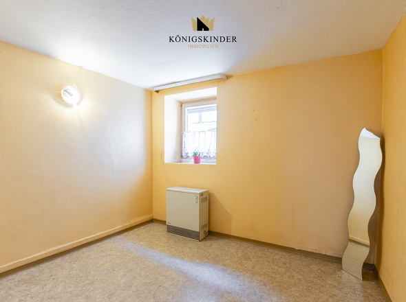 Schlafzimmer/Gästezimmer- Vielfältig nutzbar – als Kinderzimmer, Büro oder Gästezimmer geeignet