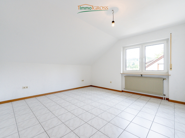 DG - Helles Elternschlafzimmer