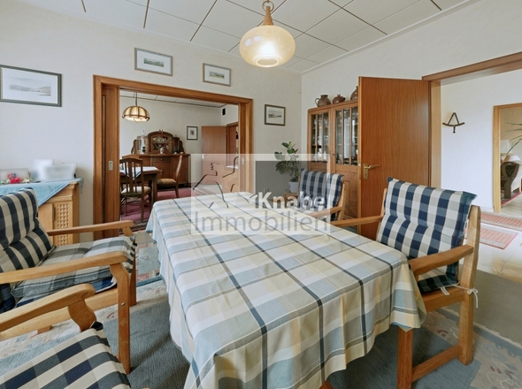 Wohnzimmer_und_Esszimmer