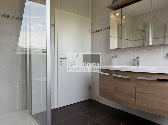 Duschbad im OG