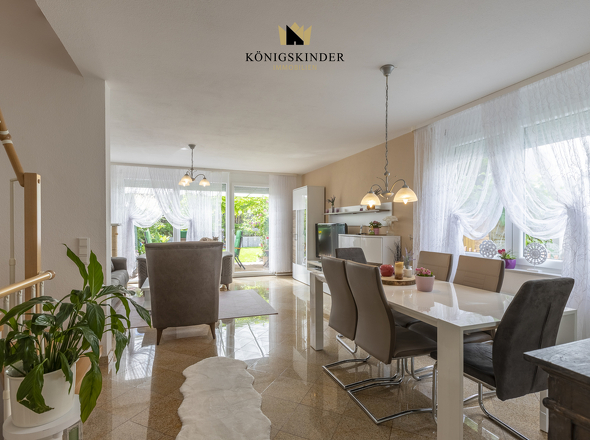 Wohn,- Essbereich EG