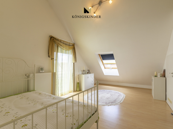 Schlafzimmer/Kinderzimmer 3 - DG