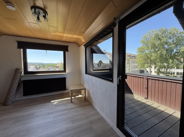 Ausgebauter Spitzboden + Loggia