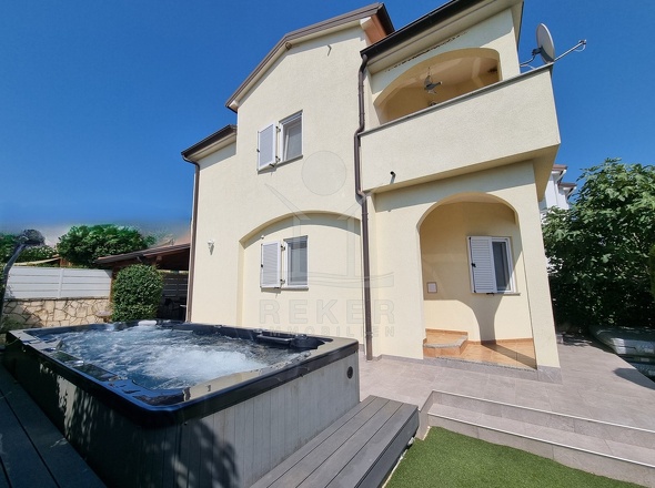 Immobilie in Vabriga