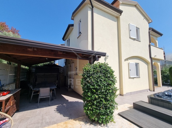 Immobilie in Vabriga