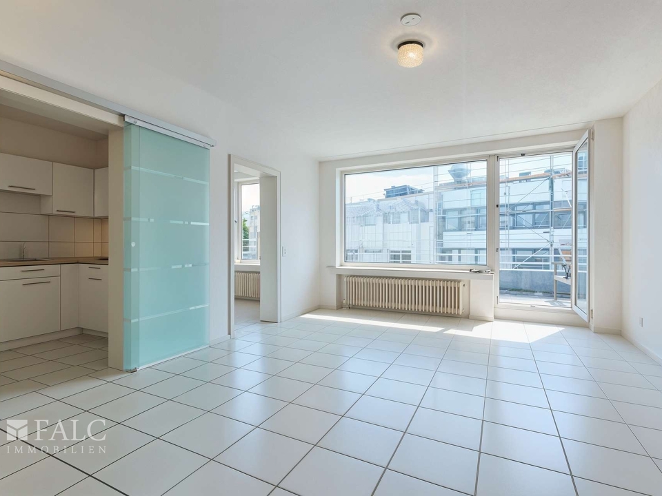 Wohnzimmer - Wohnzimmer, Leer (unmöbliert) - (KI generiert)