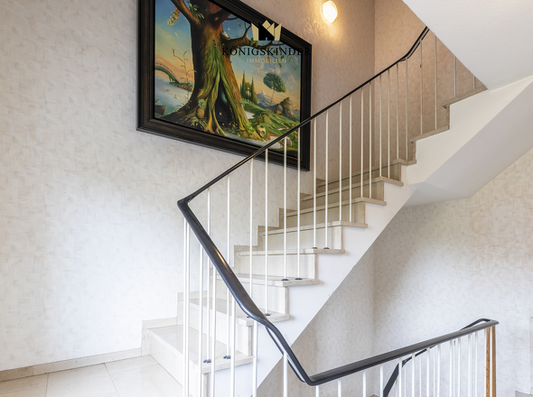 Treppenaufgang zum OG