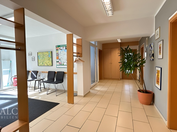 Wartebereich_Flur