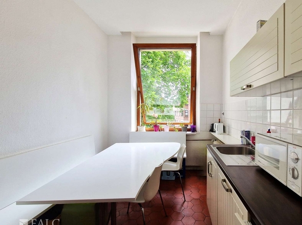 Aufenthaltsraum mit Teeküche