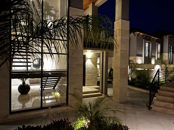 Außenansicht Eingang