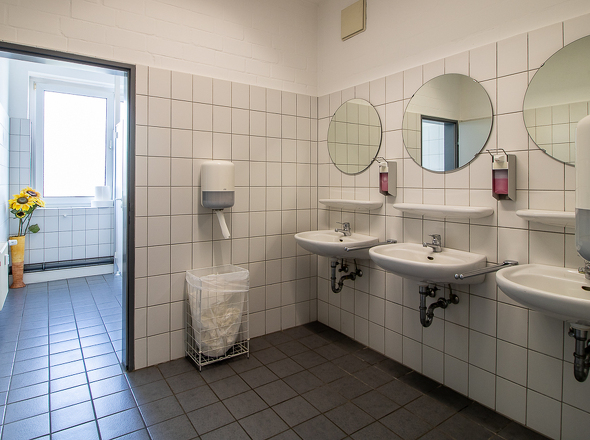 Beispiel für gemeinschaftliches WC