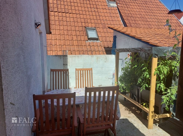 Terrasse Vorderhaus EG