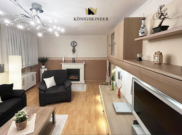 Geräumiges Wohnzimmer