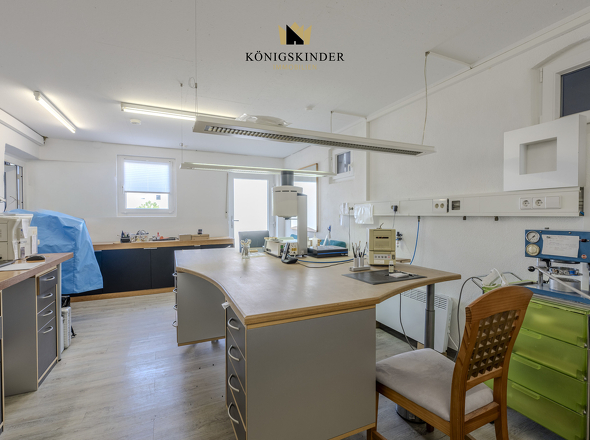 Büro, Labor, Schulungen mit direktem Zugang von außen